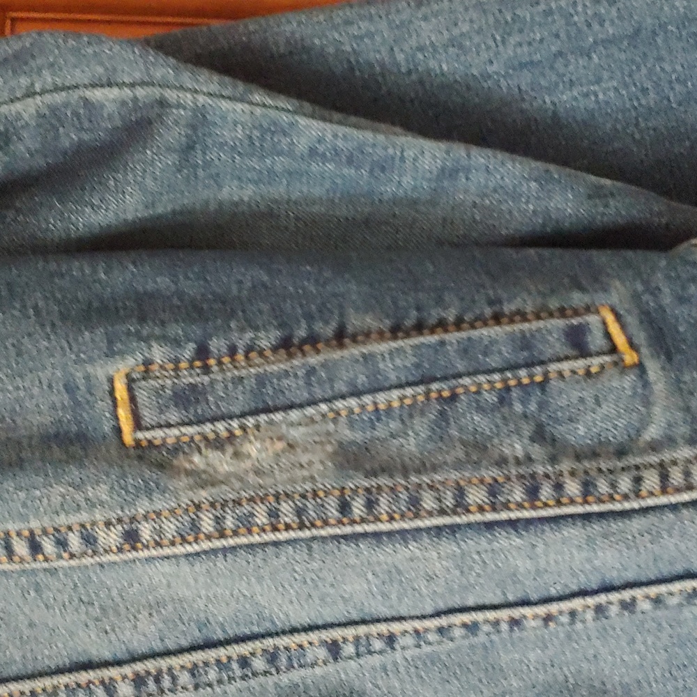 Jean jacket - Picture 3 of 4